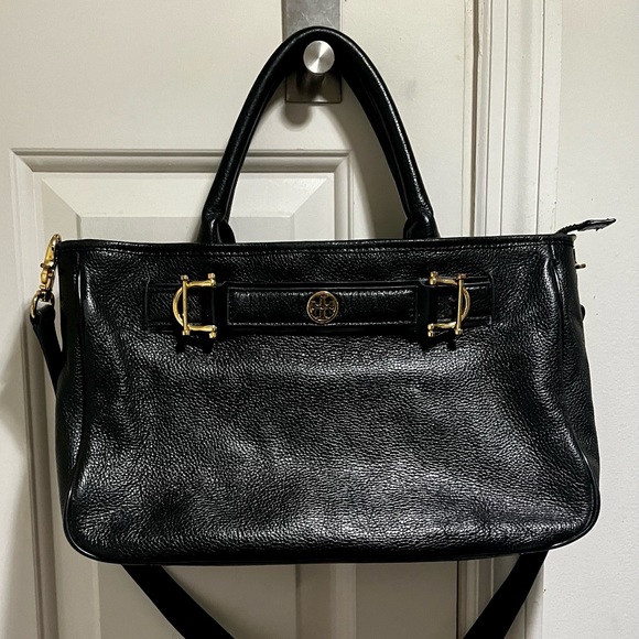 Tory Burch pebble grain leather bag w/ removable strap - Picture 12 of 16